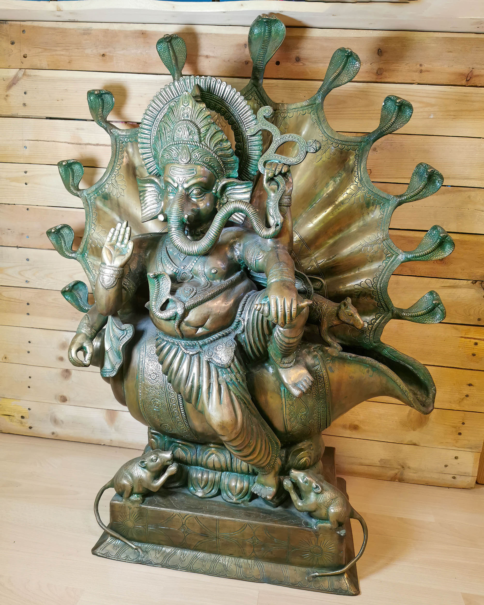 Ganesha Statue (1)